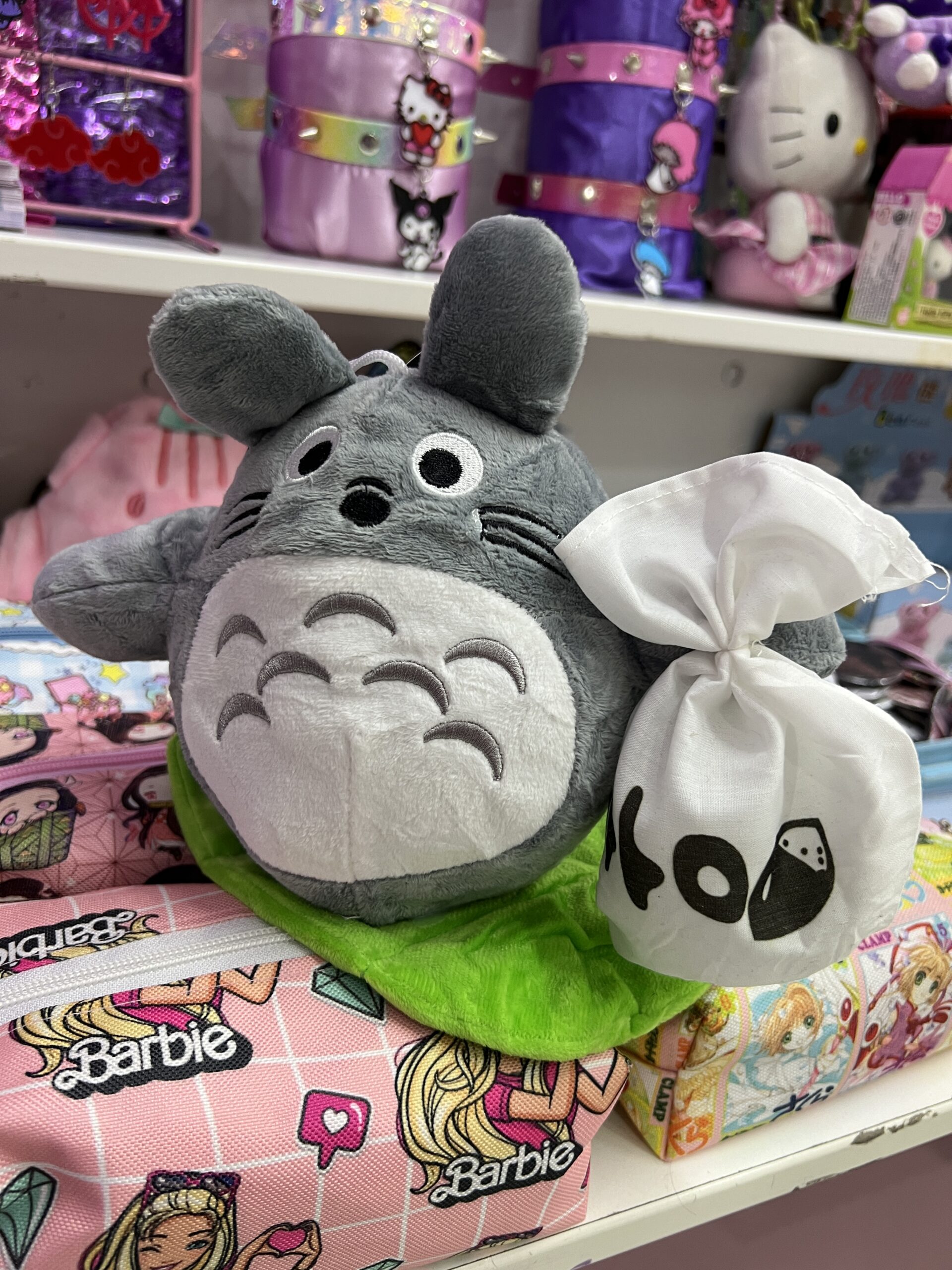 Peluche Totoro Rosa – Tienda Macabra – Gothic style – Kawaii & Cute